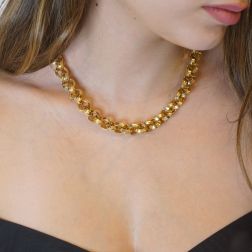 photo of worn Rolò necklace triangular-section 12mm 44cm