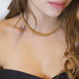 Girocollo Round Couture filo torto rigato oro rosa 40 cm x 6,2mm foto indossata