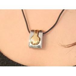 Collana 50cm in Caucciù con ciondolo mobile Oro Giallo e Bianco