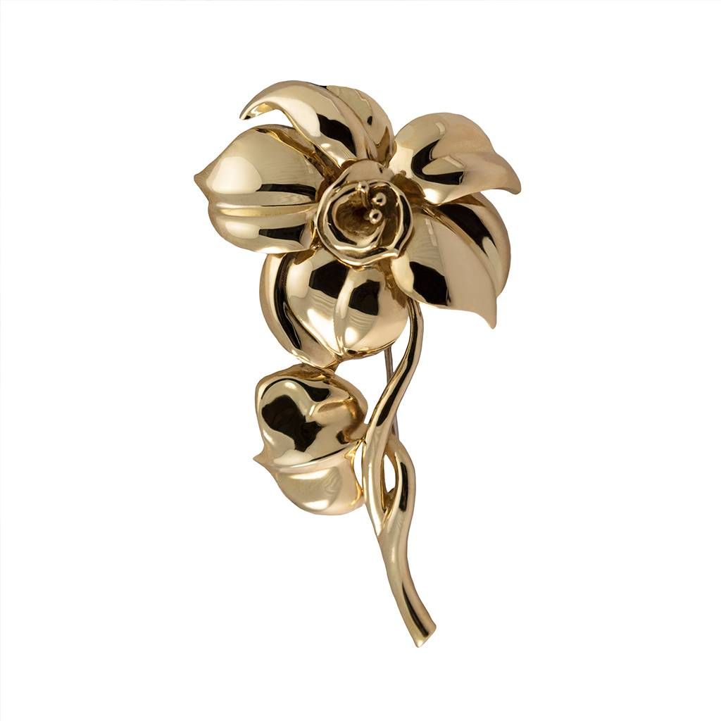 Flower Brooch with Yellow Gold Leaf