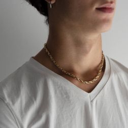 Photo of worn Necklace 44 cm Opposing Links in Yellow and White Gold