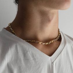 Collana Maglia Contrapposta Oro Giallo e Bianco foto indossata