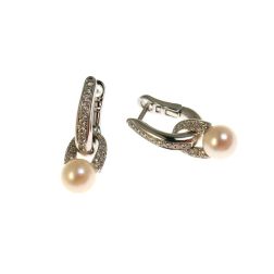 Oval Earrings with Pearl Pendant and White Gold Diamonds