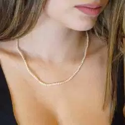 Delicious Pearls Yellow Gold Necklace worn