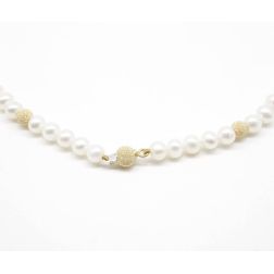Central 2 Yellow Gold Pearls Necklace