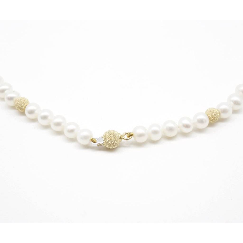 Central 2 Yellow Gold Pearls Necklace