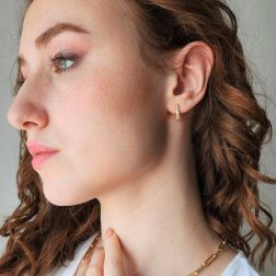 Square hoops with duralite stone in yellow and white gold