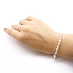 Bracciale Perle Delicious oro bianco foto indossata