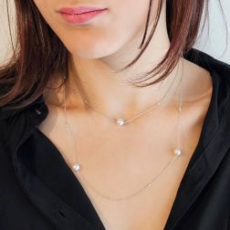 Collana Lunga 96cm Perle Akoya e Diamanti in Oro Bianco foto indossata doppio giro