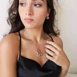 Photo of worn Diamonds Earrings Starfish Rose Gold