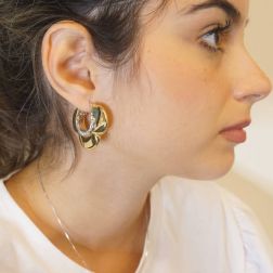 Flower hope earringsin 18kt yellow gold with cubic zirconia on the side