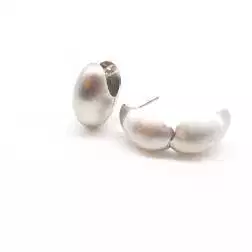 Boccole ovali bombate satinate in Oro Bianco