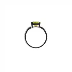 Anello Solitario con Peridoto Oro Bianco Anello Solitario con Peridoto Oro Bianco