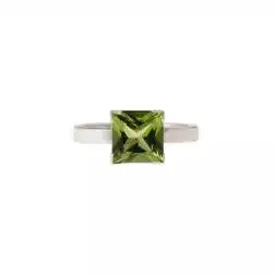 Anello Solitario con Peridoto Oro Bianco Anello Solitario con Peridoto Oro Bianco