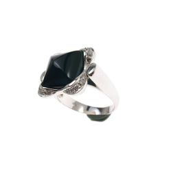Anello Onice a Piramide con 20 Diamanti ai lati