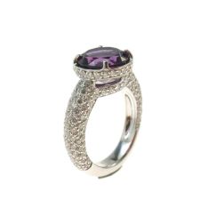 Anello Solitario Oro Bianco con Ametista contornato da Diamanti