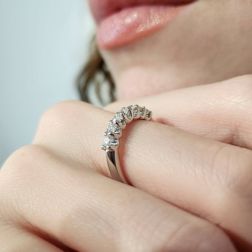7 Diamond Ring Suspended 0.39ct photo worn