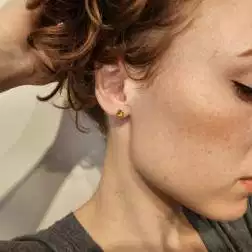 Solitaire earrings with 5mm Citrine Topaz with 3 circles photo worn