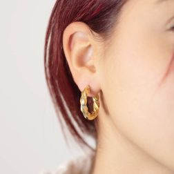 Polished Striped Torchon Hoops 2.50cm x 4.70mm 18kt Yellow Gold photo worn
