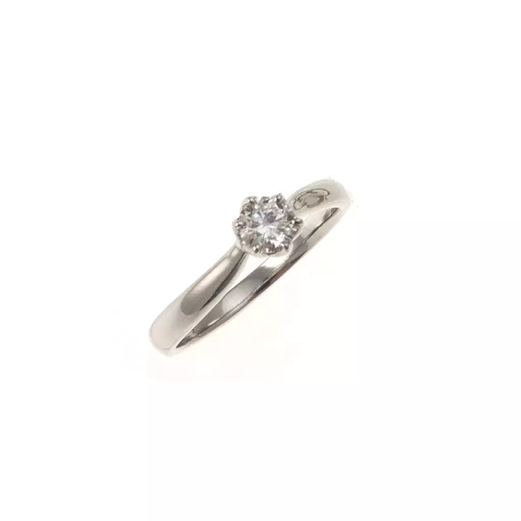 0.30ct GIA Diamond on Platinum "Ninfea" Solitaire Ring