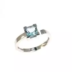 Anello Solitario Acquamarina e Diamanti