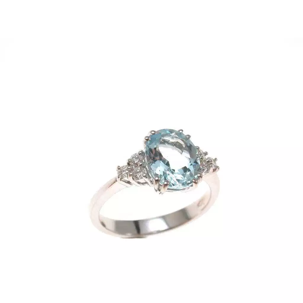 Anello Solitario con Acquamarina 10mmx8mm e Diamanti