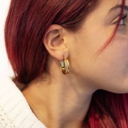photo of worn Yellow Gold 2.10cm x 5.95mm Round Hoops with Knurled Hollowed center