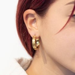 photo of worn Yellow Gold 2.10cm x 5.95mm Round Hoops with Knurled Hollowed center