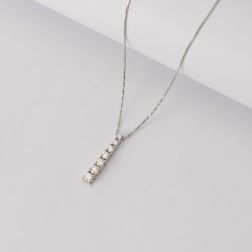Necklace with Scalar Tennis Pendant