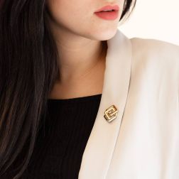photo of worn 3-color Diamond Brooch in 18kt Gold