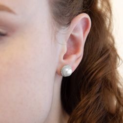 photo of worn 18kt white gold Pearls and Zircons Earrings