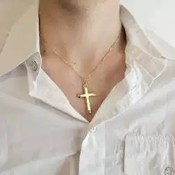 Photo of worn Ingot with round borders Cross in 18kt Yellow Gold Size L