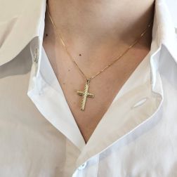 photo of worn Striped Cross Pendant in Oblique 18kt Yellow Gold