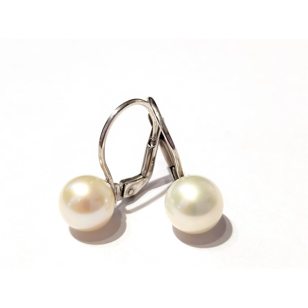 Classic Pearl Earring in white gold 8mm-8.5mm