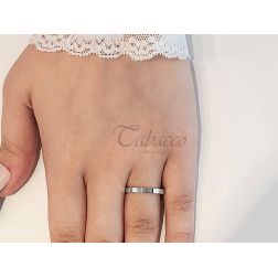 Fede Cerchi di Luce 2.5 mm UNOAERRE Oro Bianco foto indossata