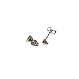Triangle Earrings in White Gold and Diamonds