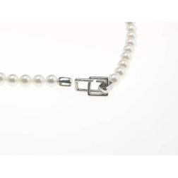 Akoya Pearls Geometric Clasp Necklace in White Gold