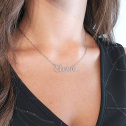 Collana con nome Elena in Oro Bianco con Diamante (Pezzo Unico) foto indossata