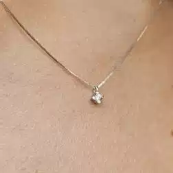 Foto indossata, Collana Punto Luce Sparkle