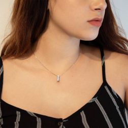 Girocollo Trilogy 0.98ct foto indossata