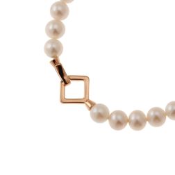 Fresh Water pearls bracelet with 18kt Rose Gold Square clasp