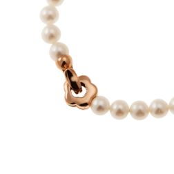 Fresh Water pearls bracelet with 18kt Rose Gold rounded flower clasp