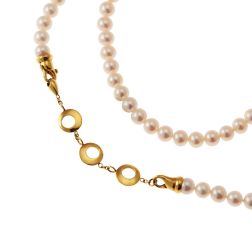 Collana di Perle lunga chiusura 3 cerchi in Oro Giallo