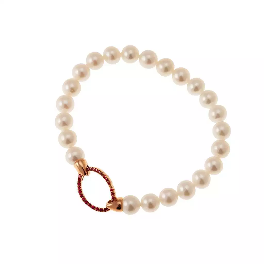 Fresh Water pearls bracelet with Rubies on 18kt Rose Gold clasp