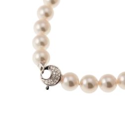 Bracciale Perle Akoya chiusura con Diamanti e Rubini in Oro Bianco 18kt