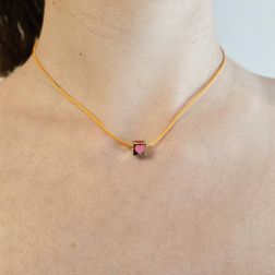 Ciondolo Cuori colorati foto indossata