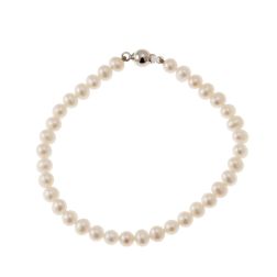 Simple pearls bracelet with White Gold clasp