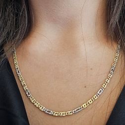 Photo of worn Two Colors Figaro Link Necklace 50cm x 3,5mm
