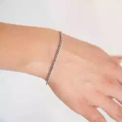 Bracciale Tennis Zaffiri Blu 17,5cm x 1,8mm foto indossata