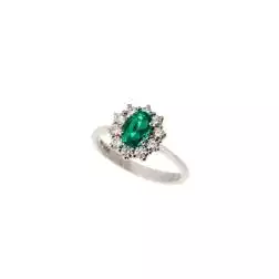 Anello Kate Smeraldo 7mm x 5mm e 10 Diamanti - misura 12